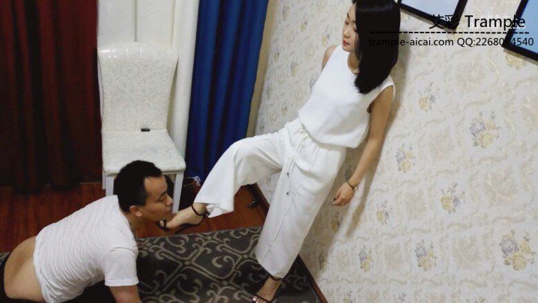 [Chinese femdom] Mistress Xiang (湘香女王) great collection [36 clips, 360p, 480p, 720p, 1080p] – Porn torrents download