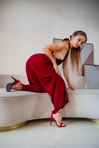 [MilenaAngel.Club] 2021-11-11 Milena Angel - Sofa [Solo, Erotic, Posing, Hairy] [6240x4160-3474x2317, 74 фото]