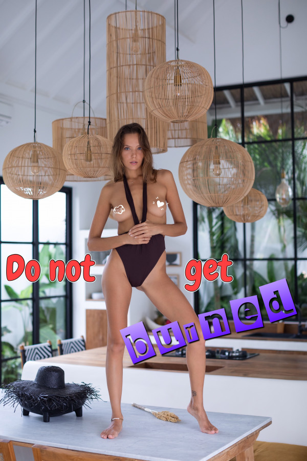 [Katya-Clover.com] 2022-02-21 Katya Clover - Dont Get Burned [Erotic, Close Ups, Breasts, Shaved] [4480x6720, 49 фото]