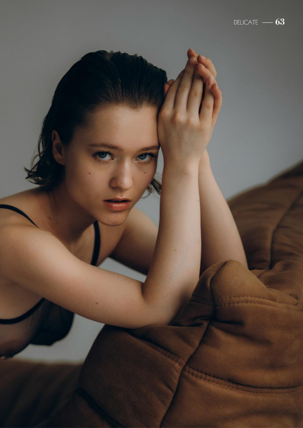 [989.8 MB] Delicate (set of 8 magazines) – Porn torrents download