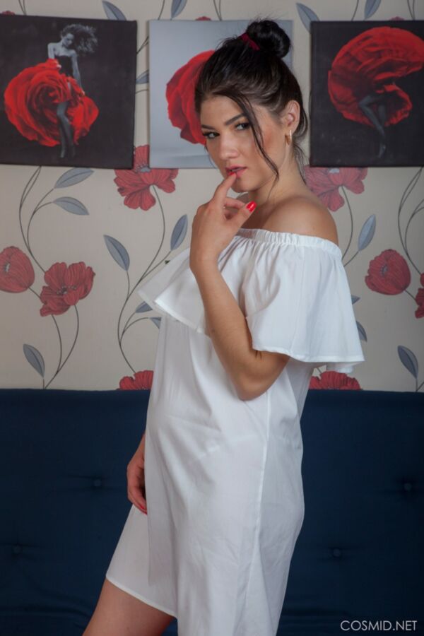 [Cosmid.net] Albina Evans (Albina’s First Video / 10.07.2017) [2017, Boobs – Large, Butt – Medium, Dress, Hair – Brunette, Lace, Lingerie, Thong, Topless, 1080p] – Porn torrents download