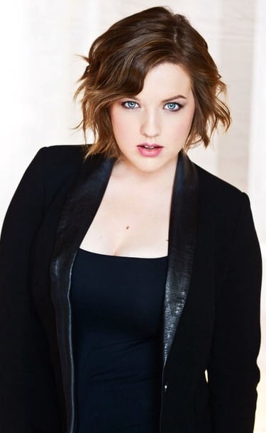 Aislinn Paul