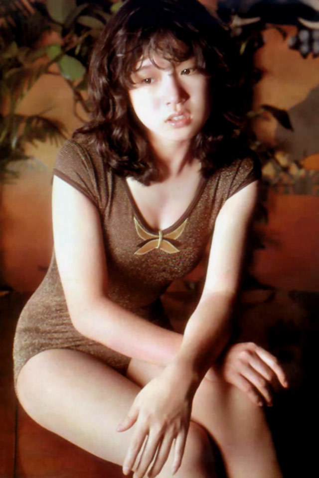 Akina Nakamori