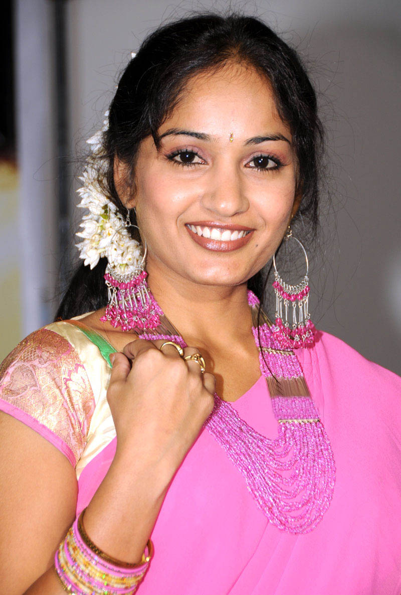 Maadhavi Latha