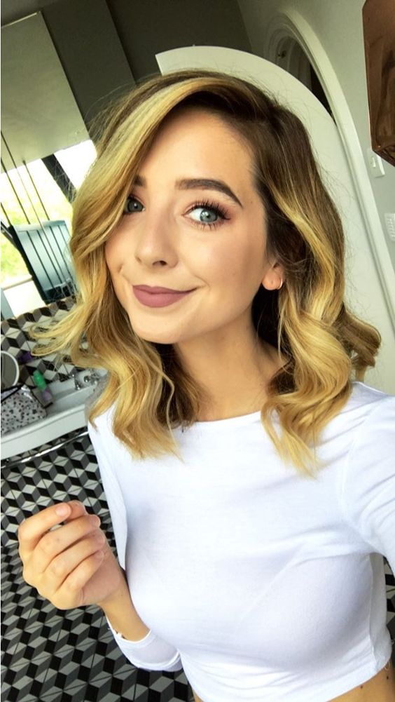 Zoe Sugg
