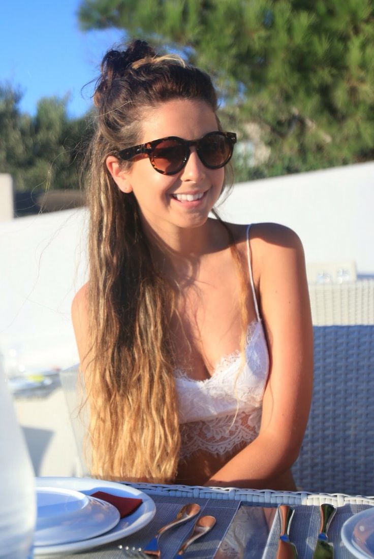 Zoe Sugg