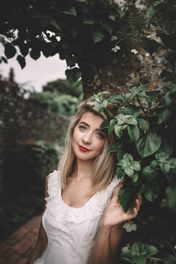 Zoe Sugg